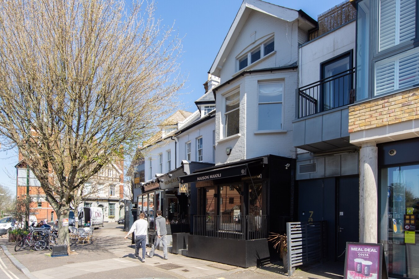 7 White Hart Ln, London, LND SW13 0PX