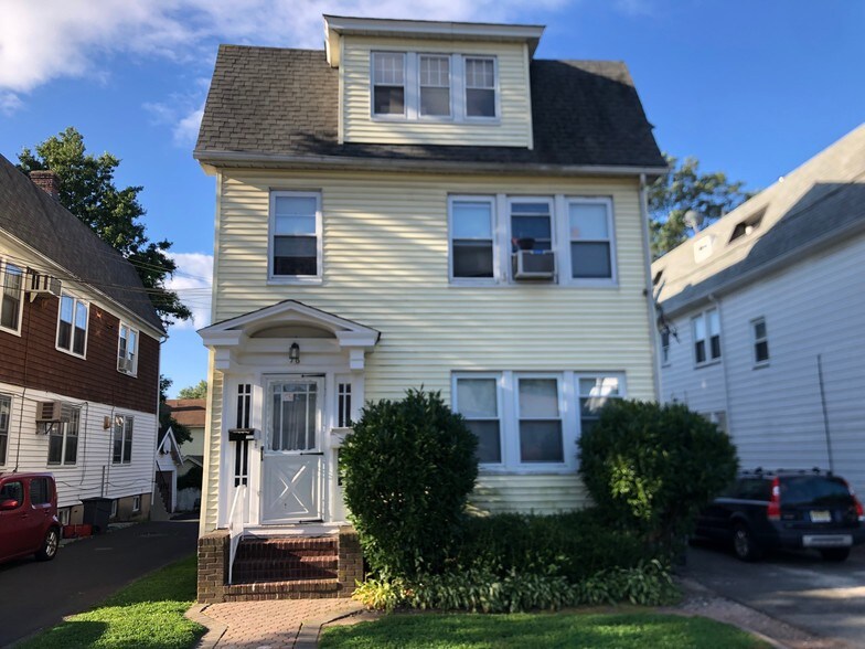 76 Kirk St, West Orange, NJ 07052