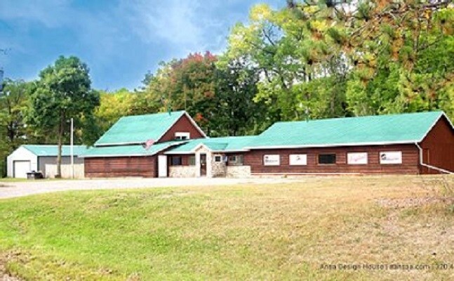 1067 Highway 107, Braham, MN for sale - Primary Photo - Image 1 of 1