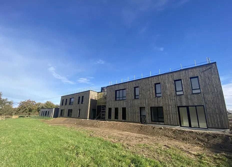 Office in Le Bignon for sale Building Photo- Image 1 of 6