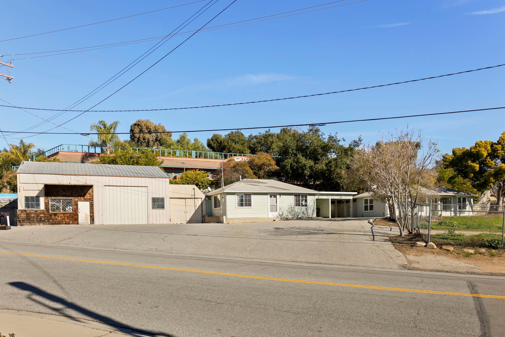 248 Old Grade Rd, Oak View, CA for sale Primary Photo- Image 1 of 1