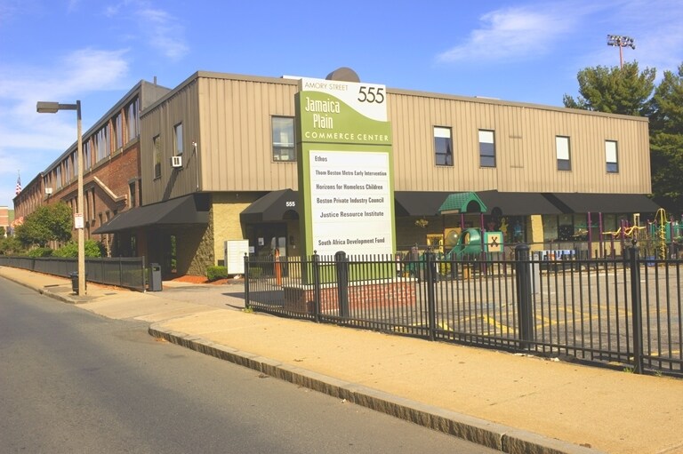 555 Amory St, Jamaica Plain, MA 02130