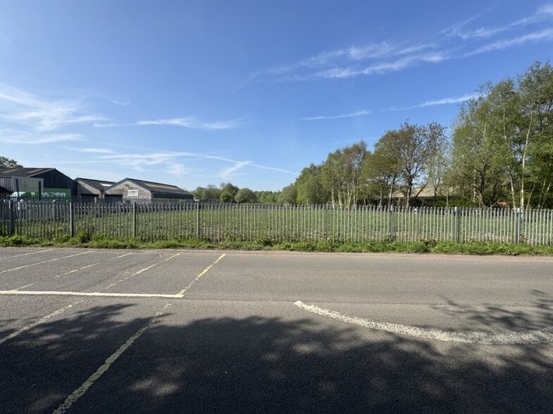 Station Rd, North Wingfield for sale - Building Photo - Image 2 of 4