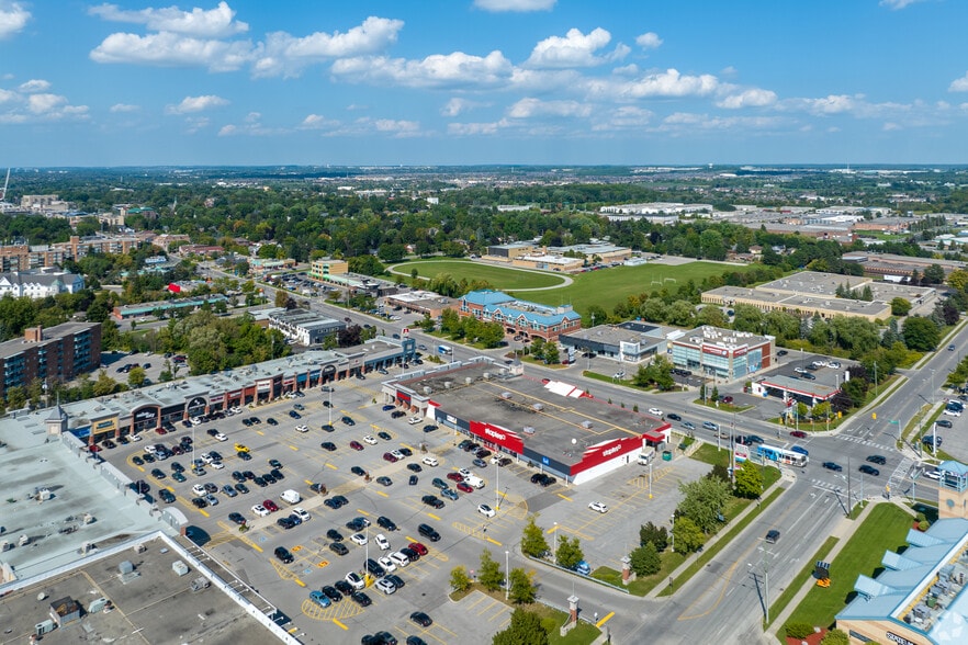 14800 Yonge St, Aurora, ON for lease - Building Photo - Image 2 of 7