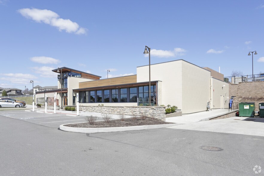 120 Siena Dr, Pittsburgh, PA for sale - Primary Photo - Image 1 of 1