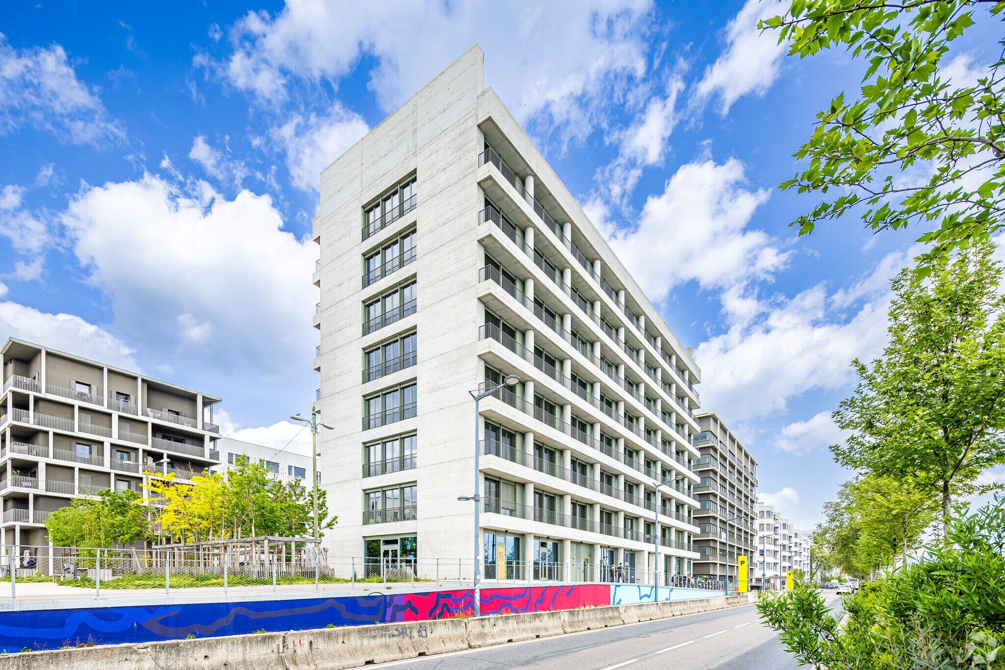 Office in Lyon for lease Primary Photo- Image 1 of 3