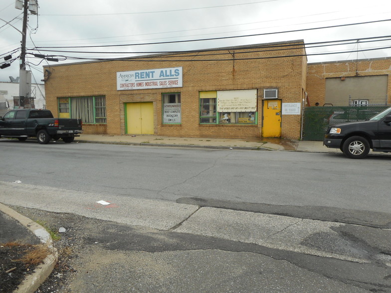 10 Nassau Terminal Rd, New Hyde Park, NY for lease - Other - Image 1 of 11