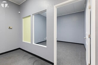 9555 Folsom Blvd, Sacramento, CA for lease Interior Photo- Image 2 of 2