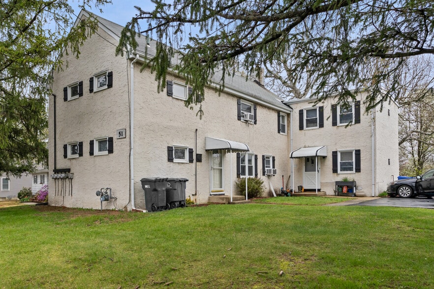 51 Crosswicks Chesterfield Rd, Chesterfield, NJ for sale - Building Photo - Image 1 of 33