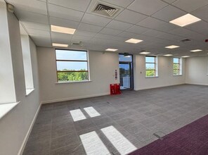 Birmingham Rd, Lichfield for lease Interior Photo- Image 2 of 3