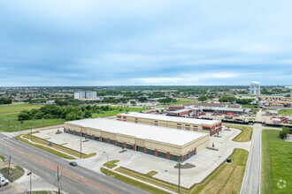 520 S Great Southwest Pky, Grand Prairie, TX - aerial  map view