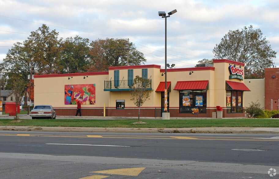 40 W Midlothian Blvd, Youngstown, OH for sale - Primary Photo - Image 1 of 1