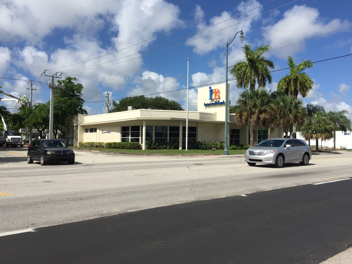 6400 SW 8th St, West Miami, FL 33144 | LoopNet