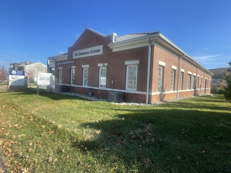 736 Delaware Ave, Fountain Hill, PA for lease - Building Photo - Image 2 of 12