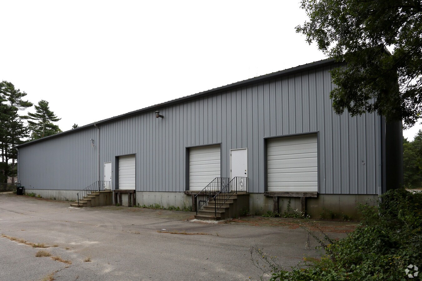 19 Pattersons Brook Rd, West Wareham, MA 02576