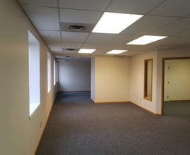 10783-10785 180th St NW, Edmonton, AB for lease Interior Photo- Image 2 of 3