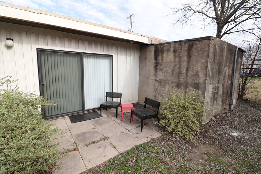 1641 S Fitzhugh Ave, Dallas, TX for lease - Building Photo - Image 3 of 6