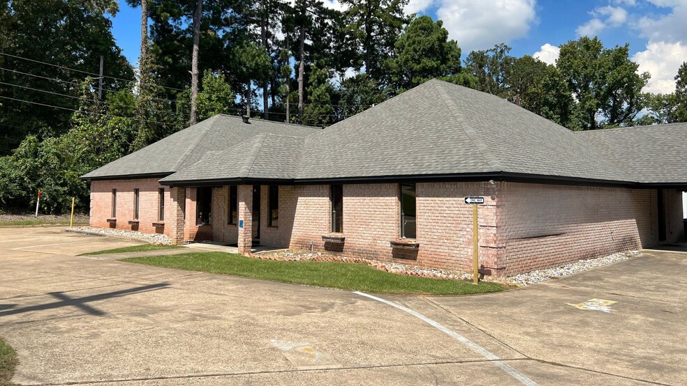 835 Redwater Rd, Texarkana, TX for lease - Building Photo - Image 1 of 7