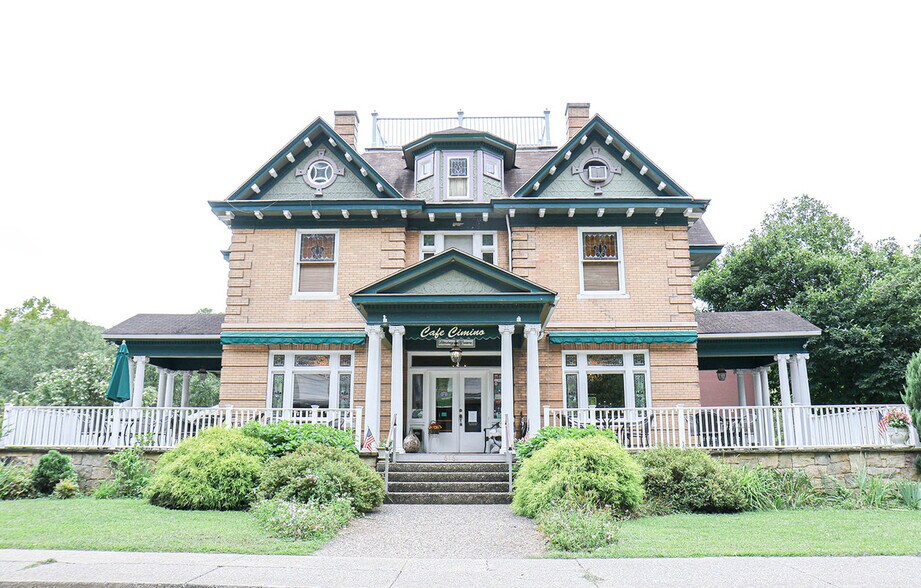 616 Main St, Sutton, WV, 26601 Hotel Property For Sale