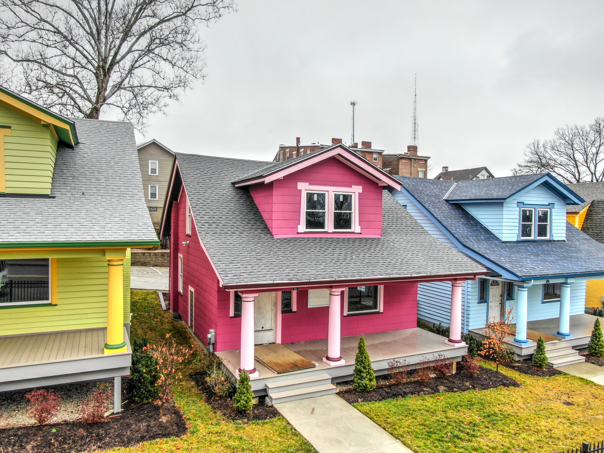 924 Grand Ave, Cincinnati, OH for lease Primary Photo- Image 1 of 3