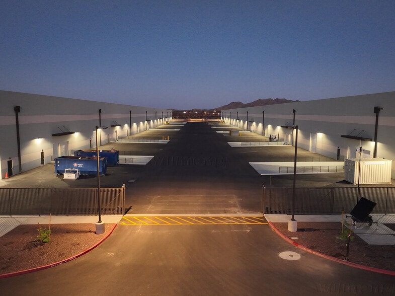 SEC Roosevelt St & 211th Ave, Buckeye, AZ for lease - Building Photo - Image 2 of 3