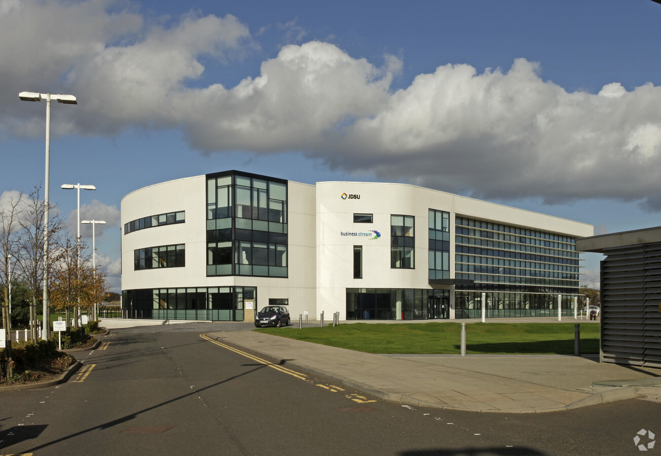 7 Lochside Vw, Edinburgh, EH12 9DH - Office for Lease | LoopNet