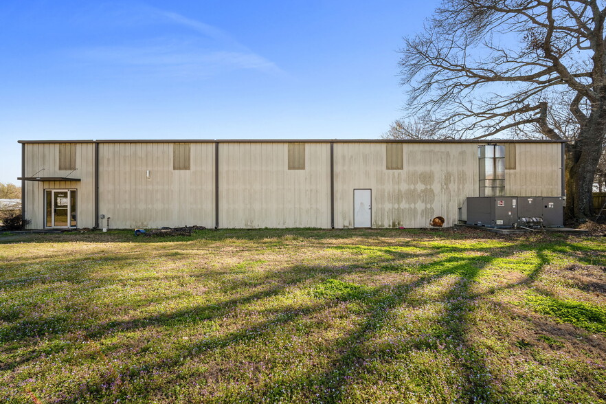 8591 W State Highway 22, Paris, AR for sale - Primary Photo - Image 1 of 1