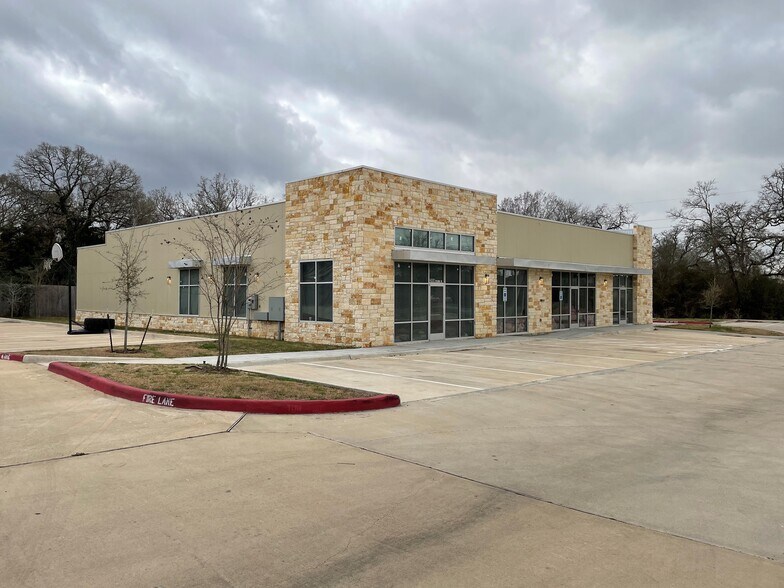 3998 Harvey Rd, College Station, TX 77845