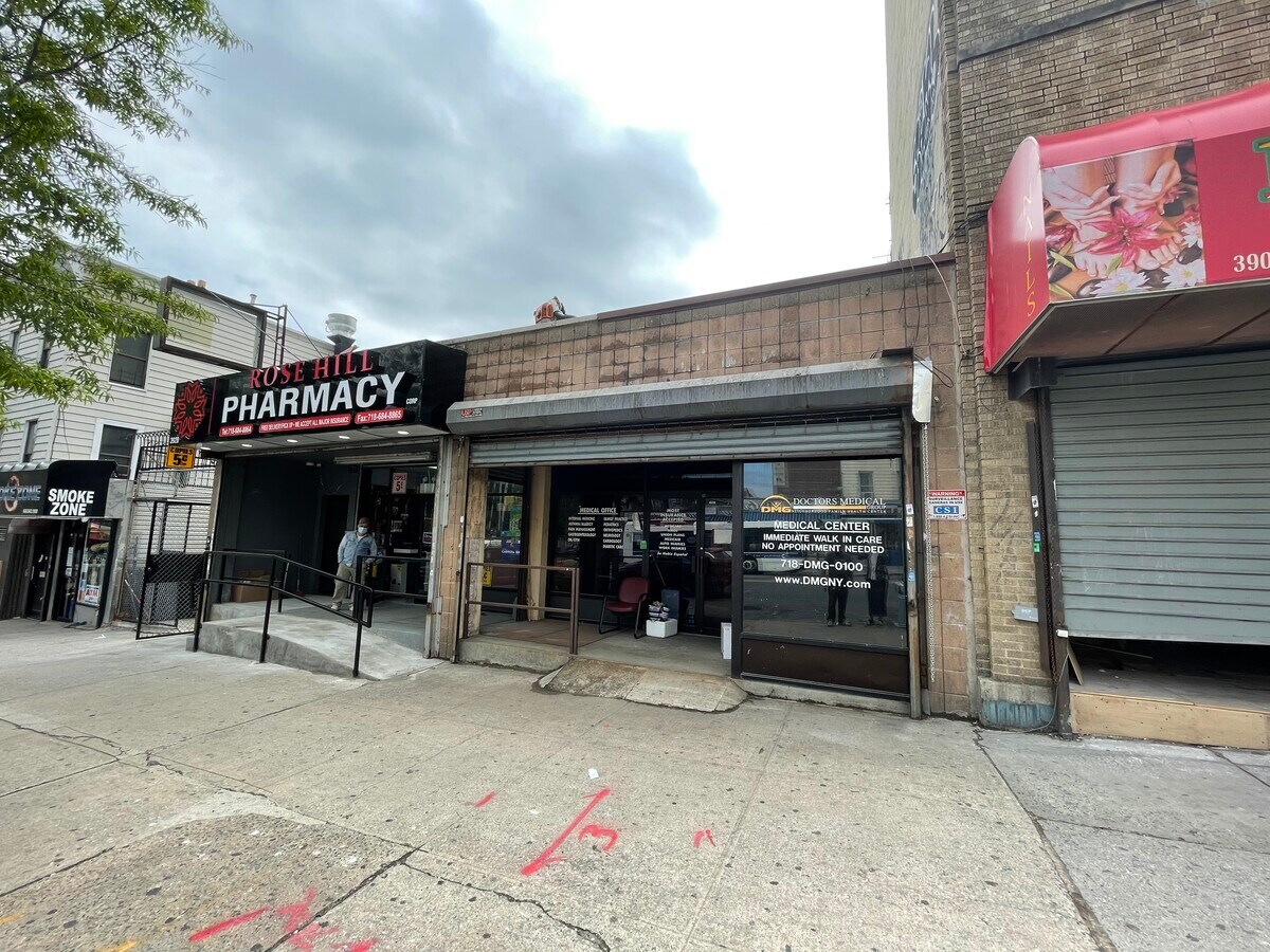 392396 Bedford Park Blvd, Bronx, NY 10458