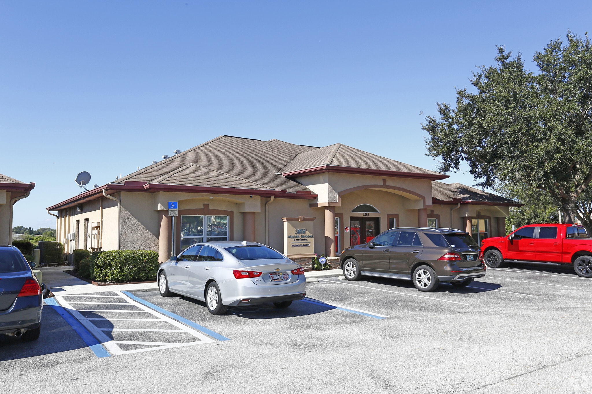 1851 Collier Pky, Lutz, FL 33549 Collier Parkway Executive Suites