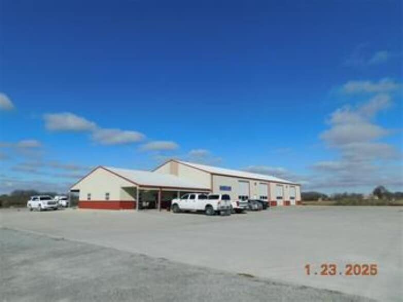 12665 US-69 Hwy, Adair, OK for sale - Primary Photo - Image 1 of 3