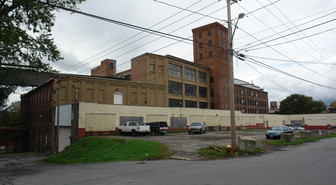 10 Park St, Amsterdam NY - Parking Garage