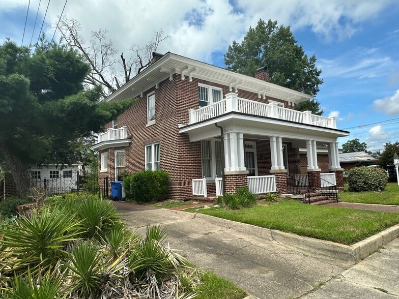 105 Green St E, Wilson, NC for sale - Building Photo - Image 2 of 3