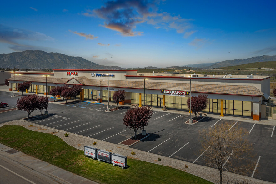 1001 W Tehachapi Blvd, Tehachapi, CA for lease - Building Photo - Image 3 of 8