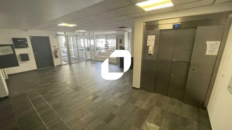 28 Cours Blaise Pascal, Évry-Courcouronnes for lease - Lobby - Image 3 of 17