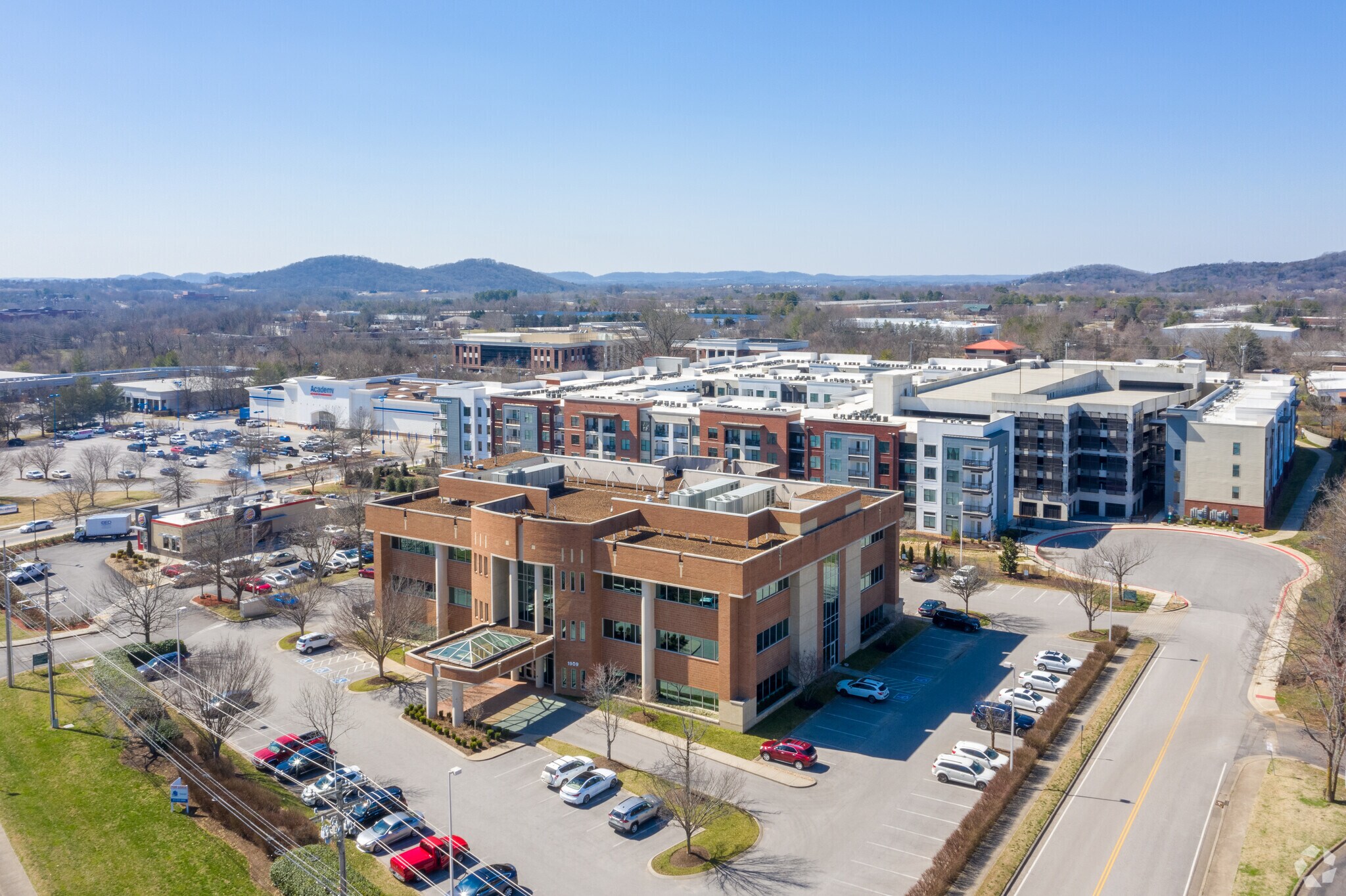 1909 Mallory Ln, Franklin, TN 37067 Cool Springs Medical Center