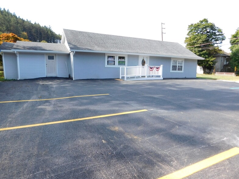 992 Clamtown Rd, Tamaqua, PA for lease - Building Photo - Image 1 of 11