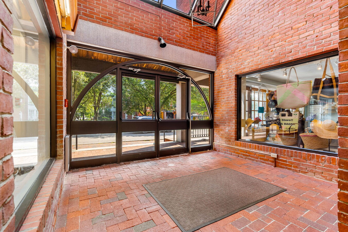 1 Merrimac St, Newburyport, MA 01950 - Unit 16 -  - Lobby - Image 1 of 21