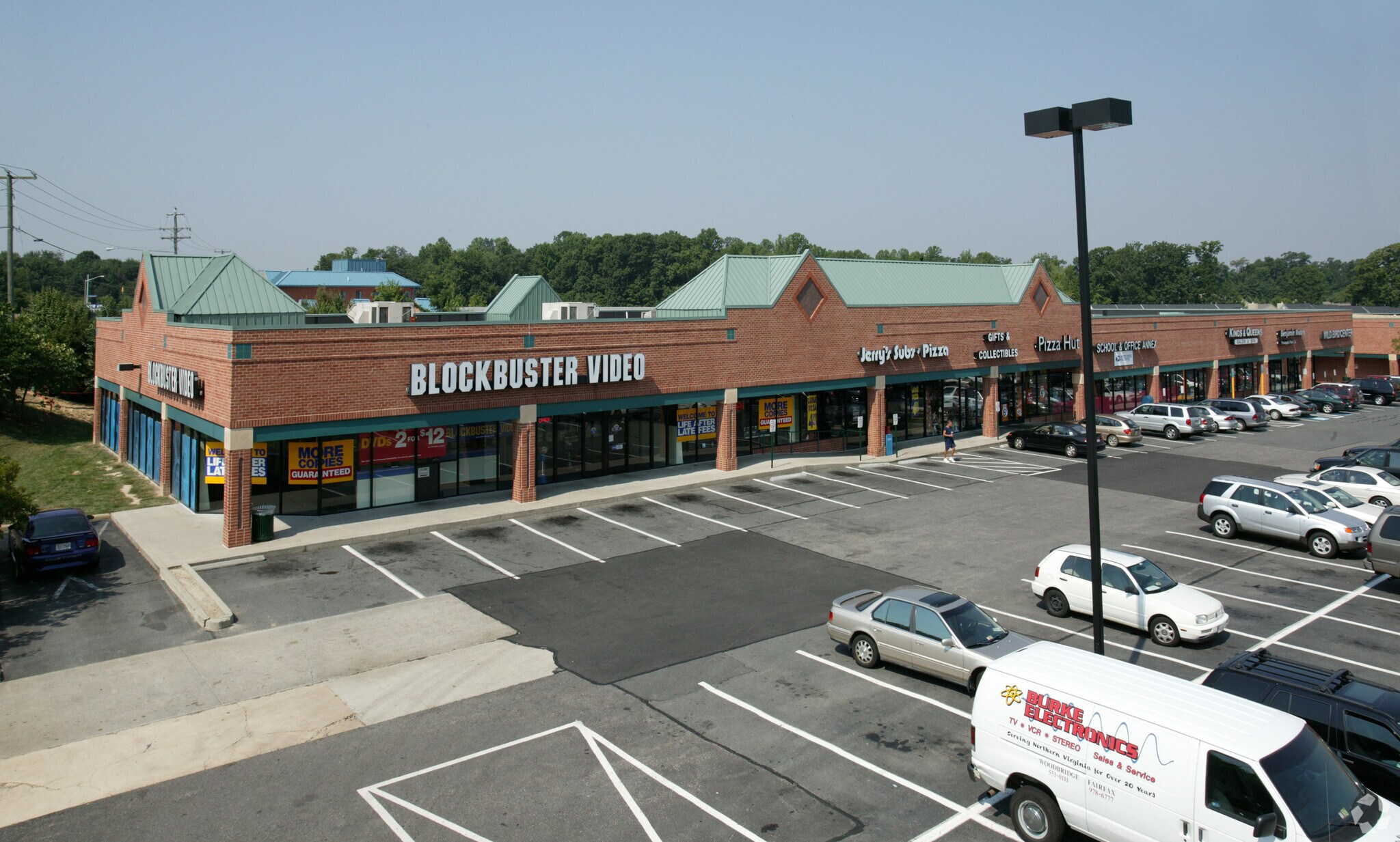 1235412550 Dillingham Sq, Woodbridge, VA 22192 Dillingham Square