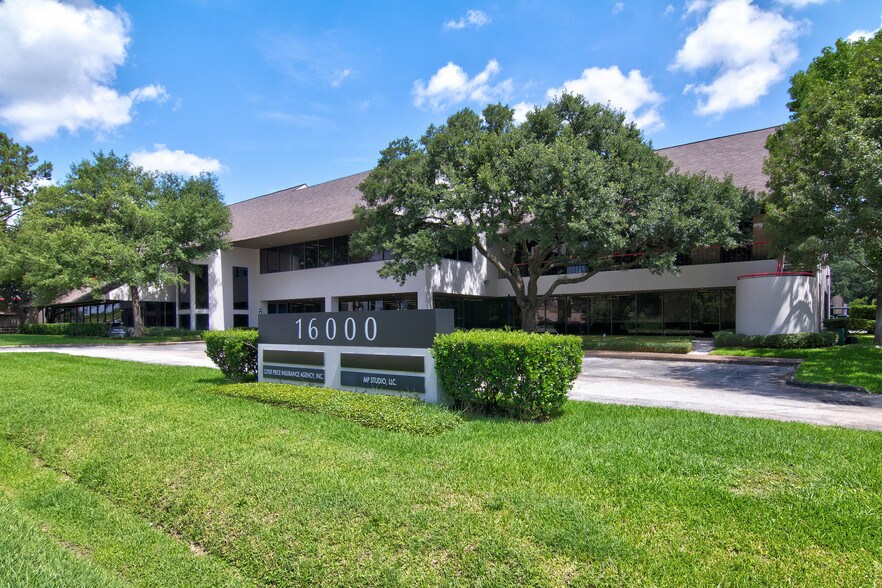 16000 Memorial Dr, Houston, TX for sale - Building Photo - Image 1 of 1