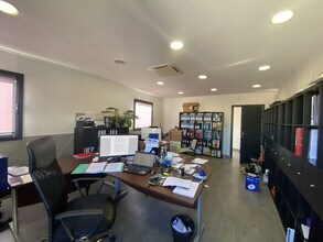 Flex in Velaux for sale Interior Photo- Image 2 of 8