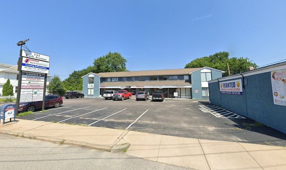 155 Park Ave, Cranston, RI for lease - Building Photo - Image 1 of 5