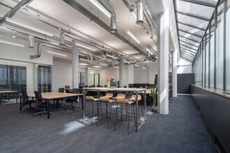 51-54 Gracechurch St, London for lease Interior Photo- Image 2 of 6