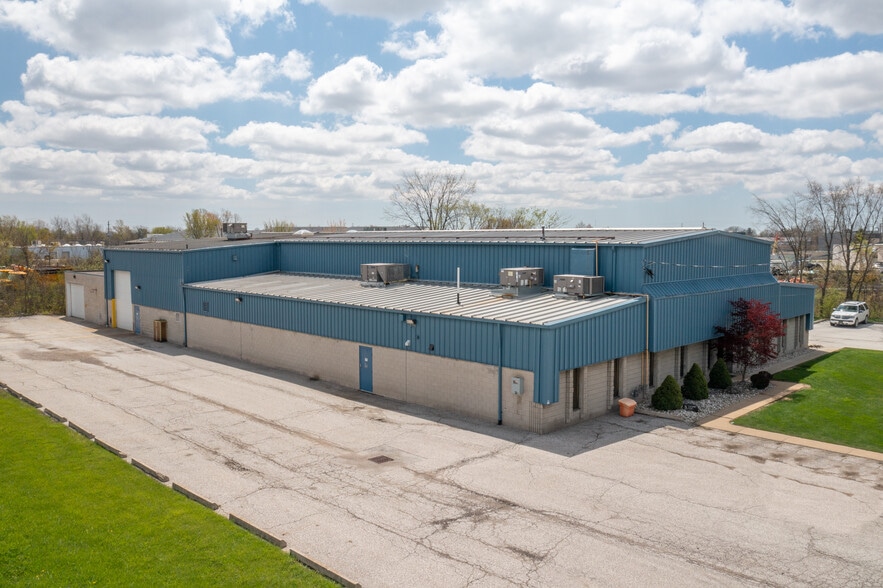 2340 Olympia Dr, Oldcastle, ON for sale - Primary Photo - Image 1 of 1