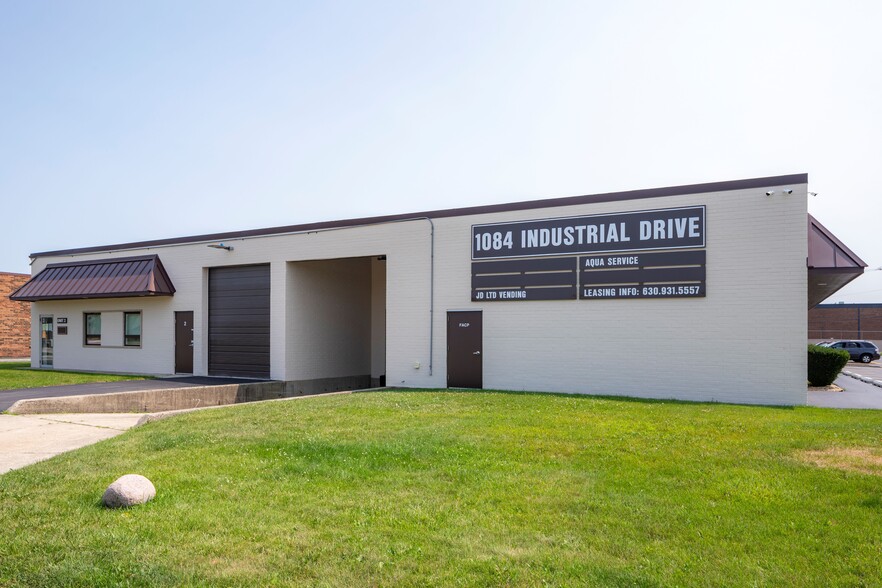 1084 Industrial Dr, Bensenville, IL for lease - Building Photo - Image 1 of 35