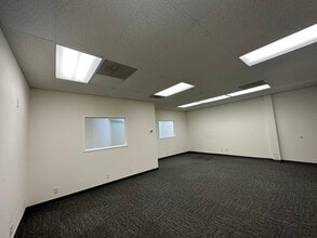 17151 Newhope St, Fountain Valley, CA for lease Interior Photo- Image 1 of 4