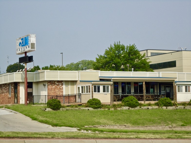 1300 S 72nd St, Omaha, NE for sale - Primary Photo - Image 1 of 1