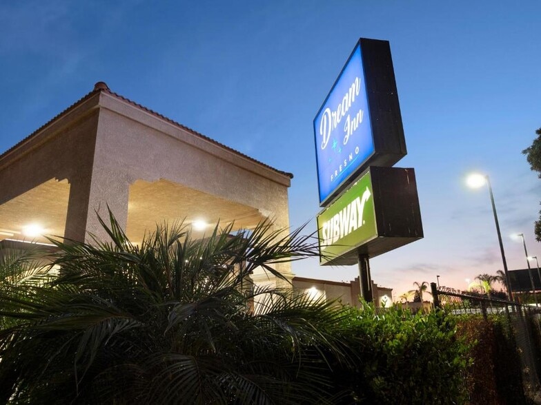 2425 E Merced St, Fresno, CA for lease - Building Photo - Image 2 of 10