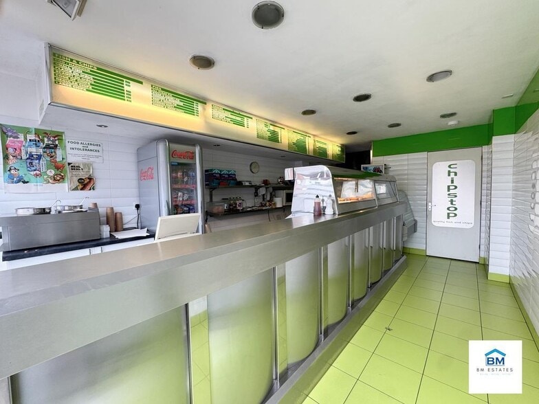 184 Fosse Rd N, Leicester for sale - Building Photo - Image 2 of 14