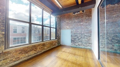 1550-1556 W Carroll, Chicago, IL for lease Interior Photo- Image 2 of 5